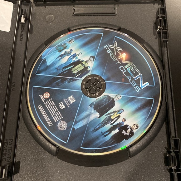 X-Men: First Class - DVD - Picture 3 of 5
